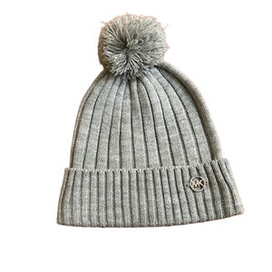 NWOT Women's Michael Kors Gray Beanie Hat